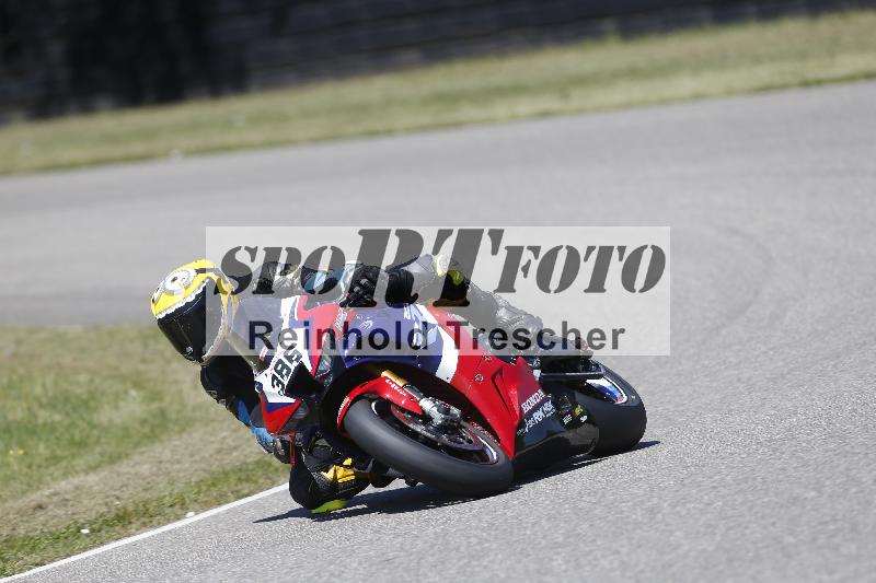 /15 22.05.2026  Plüss Moto Sport  Discover the Bike ADR /Gruppe rot - Race 3/386